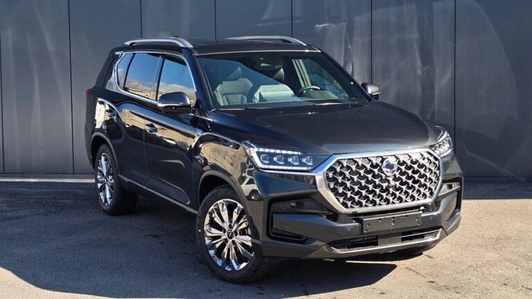 KGM Rexton 2.2 7P Titanium4WD
